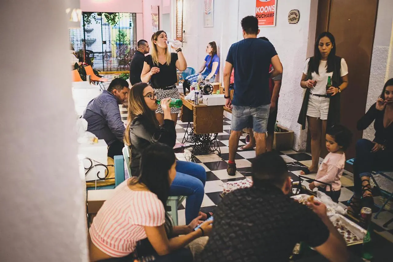 Blue Pepper Coliving Downtown 0*, גואדלחארה