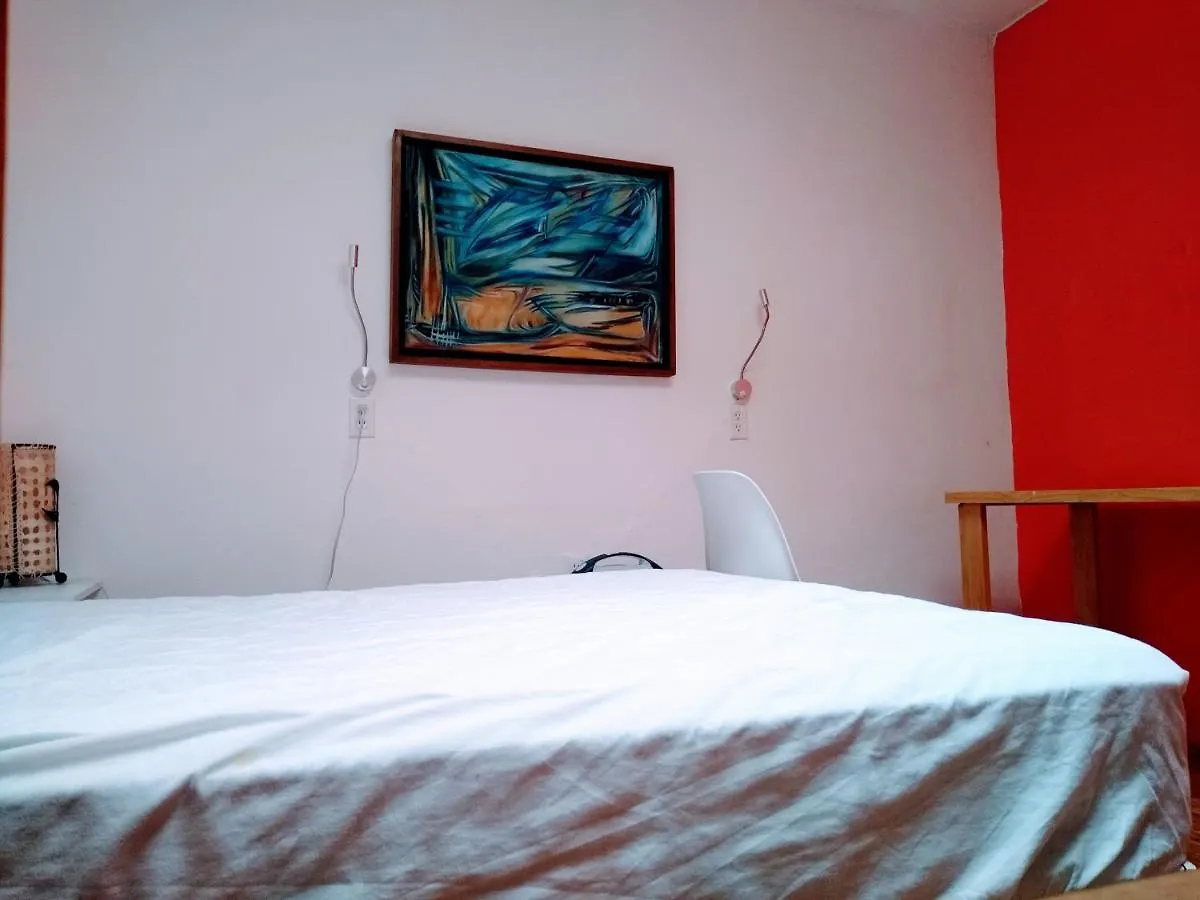 Blue Pepper Coliving Downtown אכסניה גואדלחארה