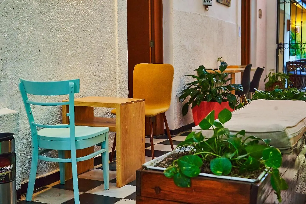 Blue Pepper Coliving Downtown אכסניה גואדלחארה
