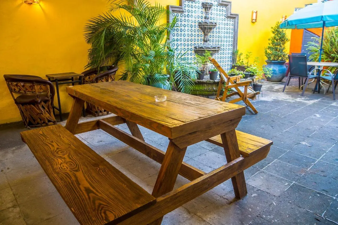 Blue Pepper Coliving Downtown 0*, גואדלחארה
