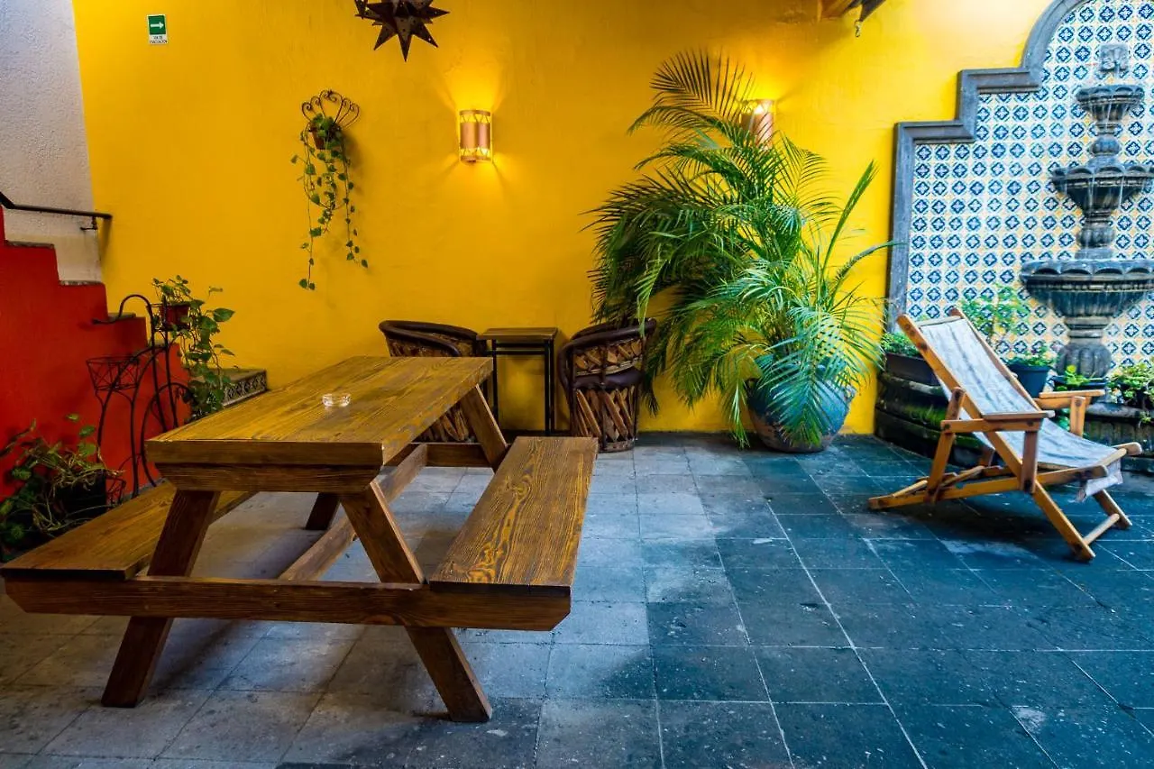 Blue Pepper Coliving Downtown אכסניה גואדלחארה