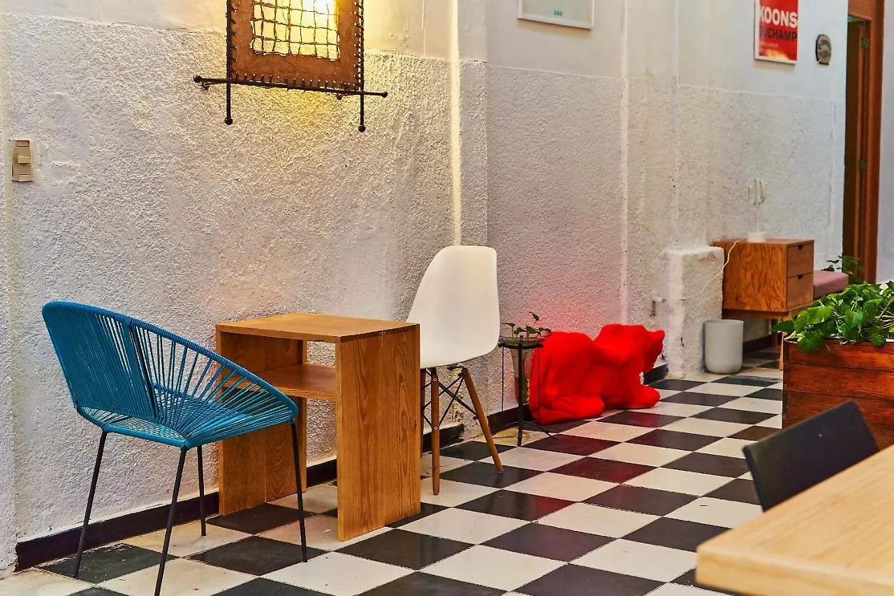 Blue Pepper Coliving Downtown 0*, גואדלחארה