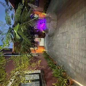 Quinta La Perla Hostel